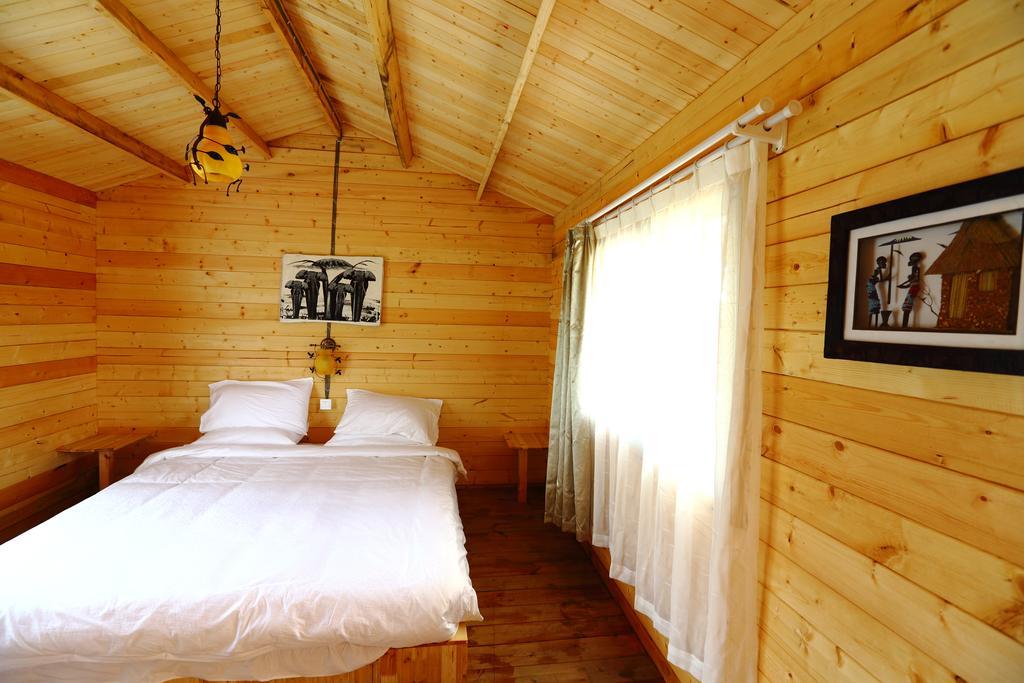 Jambo Mara Safari Lodge Ololaimutiek Номер фото